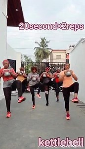 KETTLEBELL WORKOUT 🔥💪 BLESSED WEEKEND ALL | Moesha.fit