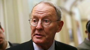 GOP Sen. Lamar Alexander: "I wish the President would wear a mask when it's appropriate"