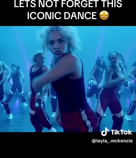 Iconic Royal Family Dance Performance