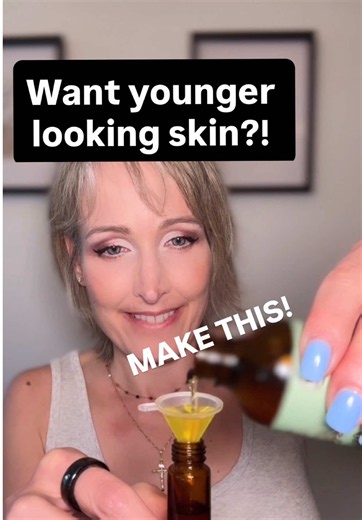 RECIPE for younger looking skin at any age!💦 Use this 4-oil blend with your regular GuaSha routine for best results! **This is the exact recipe that helped take…. like 10 years off my face!😜 My 4-oil blend: 💧3 ml Castor Oil 💧3 ml Rosewater Oil 💧3 ml Jojoba Oil 💧3 drops Frankincense Oil Combine in 10 ml roller bottle. ##antiaging##oils##guasha##castoroil##skincareover40