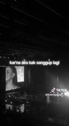 tak sanggup lagi🥀 #taksangguplagi #rosa #lyrics #liriklagu #galaubrutal