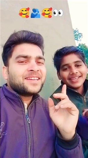 humko tumse Ho Gaya Hai pyar 👀❤️🫂#funny#shortvideo#hindisong#viralvideo#trending#comedy