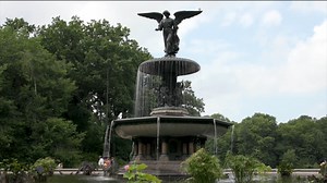 A testament to the lasting legacy of love! ❤️⛲️🌈 With the Angel of the Waters statue at the heart of Bethesda Terrace, sculptor Emma Stebbins become the first woman to receive a public art commission from the City of New York. Stebbins broke the mold of a traditional Victorian woman, in her profession, artwork, and the personal life that she shared with actress Charlotte Cushman. This Pride Month, discover Bethesda Fountain’s place in LGBTQ history in this story of healing, love, and promise: h