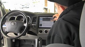 How to install an iPad in your car dashboard