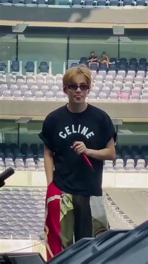BTS London day 2 soundcheck #taehyung #rmbts #jimin #bts7 | kim tae-hyung
