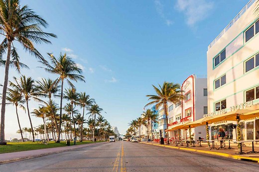25 Best Things to Do in Miami, From Art Museums to Food Halls