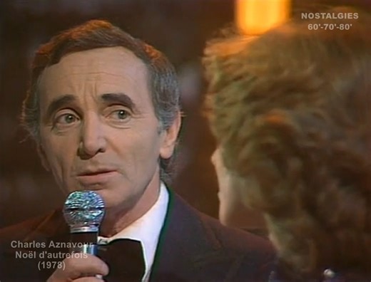 70's... "Noël d'autrefois"... #CharlesAznavour #Noël🎅 © Paroles et musique : Charles Aznavour et Jacques Plante ☑️ C'était en 1978... | Nostalgies 60'-70'-80'