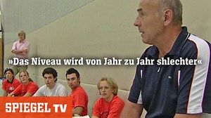 615K views · 1K reactions | Am Prüfungstag kann es einem schon passieren, dass man nach Übung zwei von zwanzig in die Kabine geschickt wird und somit raus ist. Andere scheitern erst kurz vor Erreichen des Ziels. Der Stress ist ständiger Begleiter der Prüfungstortur. (12/12) (25.09.2006) | SPIEGEL.TV | Facebook