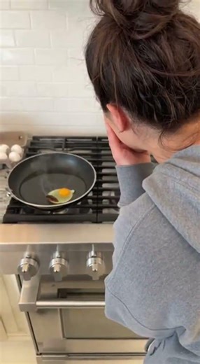 I Just Cracked An Egg And This Fell Out...