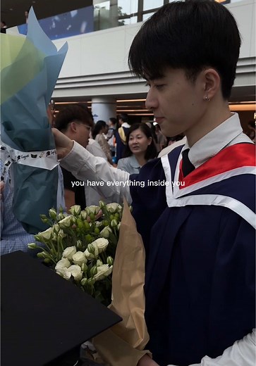 Olaf's Heartwarming Moments: A Frozen Adventure