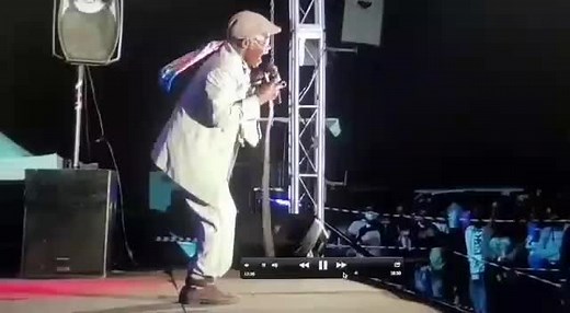 Entertaining Dance and Singing Performances by Ramozara