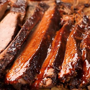 6.2K views · 230 reactions | GET THE RECIPE -> https://www.theslowroasteditalian.com/slow-cooker-beef-brisket-recipe/ Slow Cooker Beef Brisket is a simple recipe that is wonderfully juicy, exploding with flavor, smothered with spices. | The Slow Roasted Italian | Facebook