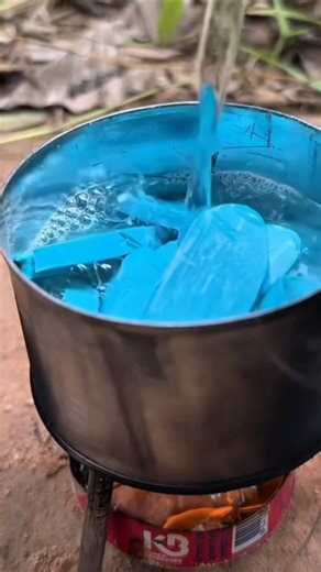 How to Stay Clean in Survival | Make Soap from Scratch! #Survivalskills #shorts