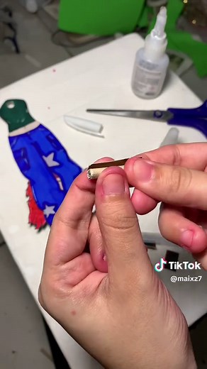 Tutorial de Bonequinha de Papel: Aprenda a Fazer!