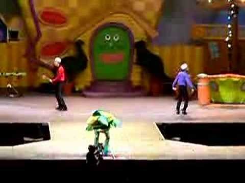 The Wiggles Live - Swim like a fish