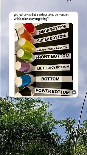 Color-Coded Cups With Hilarious Bottom Labels 🤣