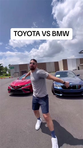 WHO MAKESTHE BETTER CAR?! Tesla VS BMW 🔥🔥🔥 #carreview #carreviews #teslatok #bmwfans #carvideos @Alexander #hehehaha #cardealershiptiktok #usedcarsalesman #usedcarsales #jerseyboys #fyp #parati #paravocê