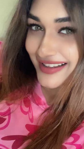 Exploring Deshani Nehara's Journey in UAE