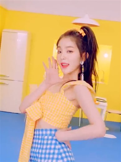 Dance Practice Breakdown for Red Velvet's 'Power Up'