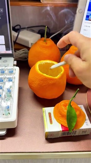 The ashtray I studied. When the lid was opened there was no smell of smoke only the aroma