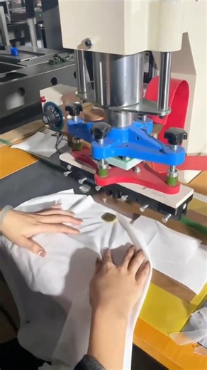 High Frequency Machine for Cutting Embossing Welding TPU Logo Trademark Lables on Clothing#hfmachine