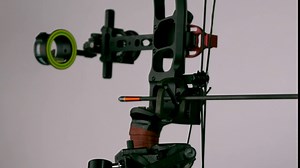 Vapor Trail Archery Gen 7X Arrow Rest, Right Hand, Mathews Bracket, Black Cage, (7XRH-M-01)