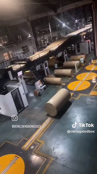 BHS corrugated line and Crowanway intralogistics systems for box manufacturing factories. #packaging #corrugation #fipシ