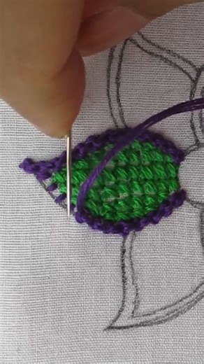 28K views · 386 reactions | Outstanding raised chain stitch tutorial #viralreelsfb #reelsviral #fbreels #relax #fyp #facebookreels #viral #reels #trending #viralreels #reelsfb | Crafty Needles 7 | Facebook