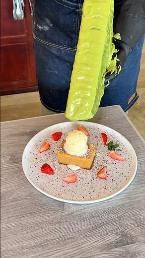 日本初！巨大抹茶チョコラクレット🍫🍵 #japanesefood