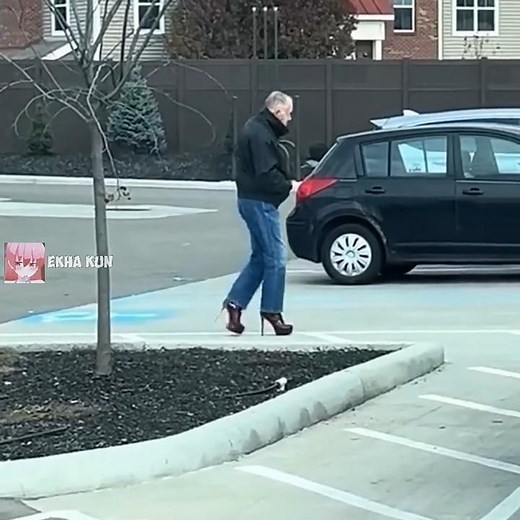 Absurd Humor Agar Hidupmu Bahagia Lee 😂😁#shorts #memes #memeabsurd