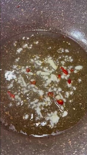 Spaghetti aglio 🧄 olio e peperoncino 🌶️ ✨