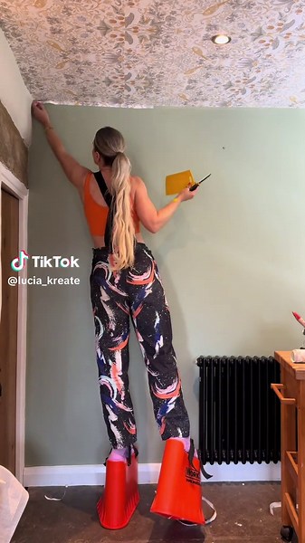 Choosing the Best Stilts for Ceiling Repairs