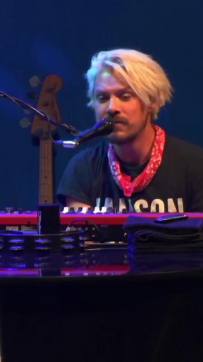 FLORIDA! 📣 We’ve got some songs to sing for you at Bayside Stadium on Sunday! See you soon.