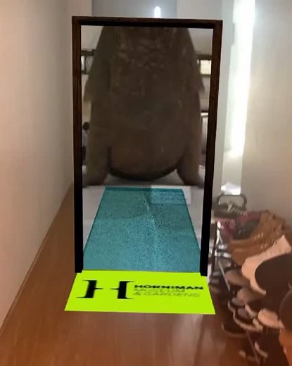 You know you’re excited when your voice goes up a few octaves! I really jumped out like it was real 😂 #hornimanmuseum #feellikeakidagain