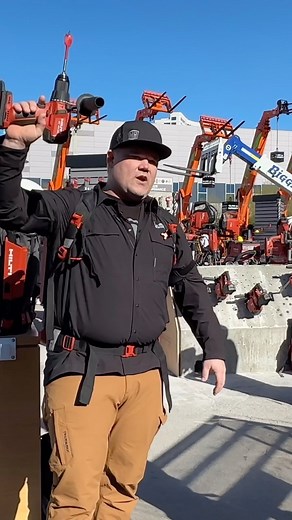 57K views · 40K reactions | Exoskeleton @hiltinorthamerica showing us the new model EXO-2 exoskeleton at #worldofconcrete in Las Vegas #woc2023 #jobsitesafety #worksmarternotharder #hilti #mechanicalhub | mechanical-hub.com | Facebook