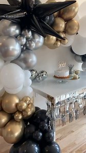 Graduation Wood Cake Topper - Personalized with Your Class Year