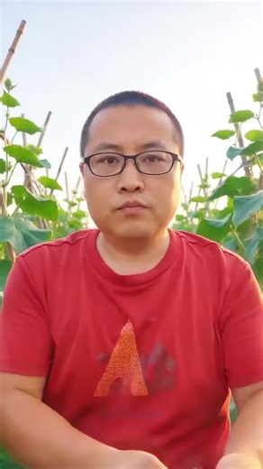 Comedy King (@woodturning.art)’s videos with Dreaming in Blue - Trace Boyer
