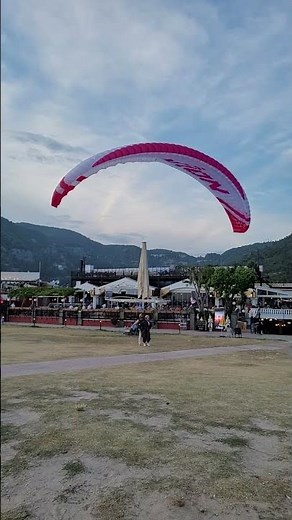 Smooth Paragliding Landing at Ölüdeniz Beach, Turkey 🇹🇷