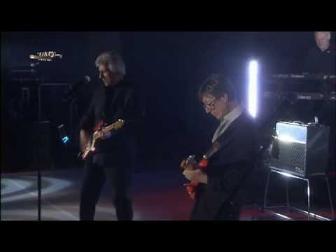 APACHE INTRO + RIDERS IN THE SKY THE SHADOWS