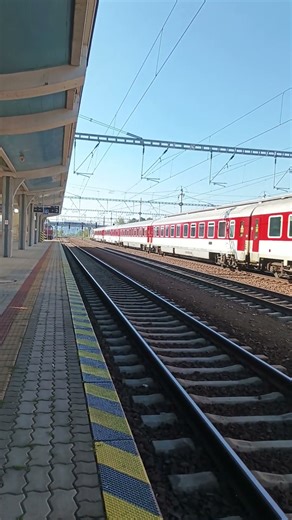 SLOVAKIA RAILWAYS Ex 606 ZSSK a.s.