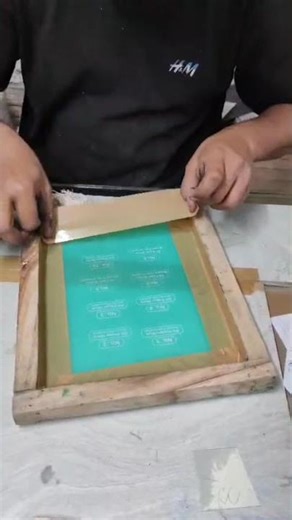 screen printing process behind