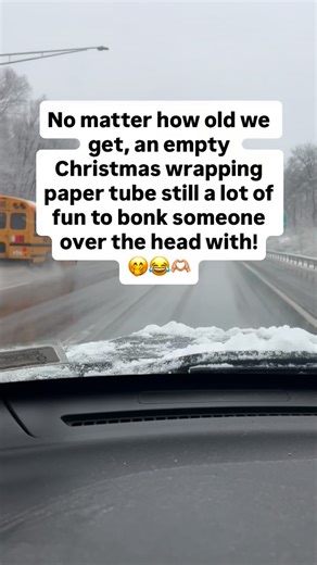 D’Lourdes on Instagram: "#funny #funnyreels #funnyvideos #goodvibes #mom #momover40"