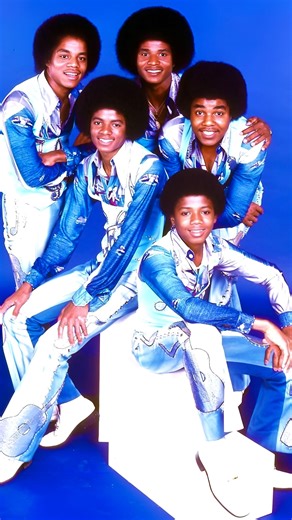 LiveOffTheWallco | Michael Performing His Solo “Just A Little Bit Of You” On The Tv Show Soul Train In Los Angeles, CA 1975🚦🕺🏾 —> Michael Jackson... | Instagram