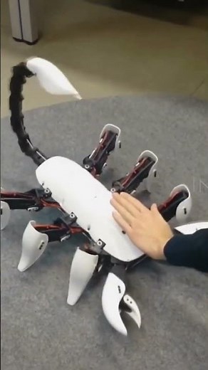This Hexapod Robot Walks Like a Real Scorpion