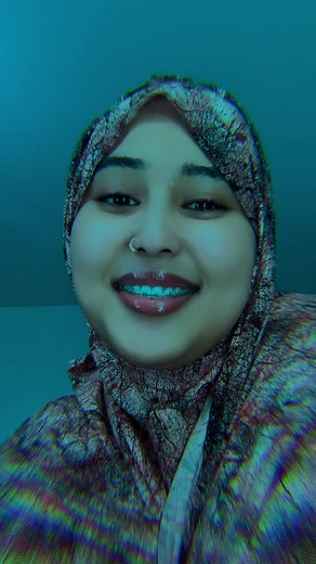 Exploring Traditional Headscarves with Paisley Patterns