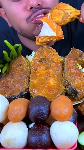 chicken leg piece eating