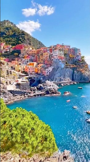 Italy’s Coastal Paradise: Discover the Magic of Cinque Terre