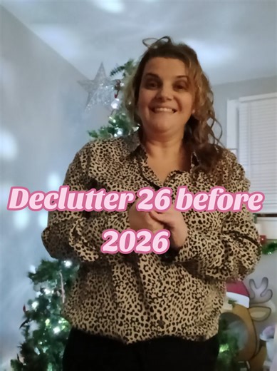 Decluttering 26 items before 2026🗑 #happynewyear #decluttering #momsoftiktok #minimalize ##declutterwithme