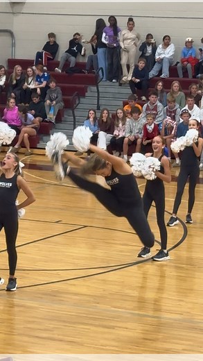 6.9K views · 379 reactions | Monday Nights 﫶 | Dance Fitness with Jessica | Facebook