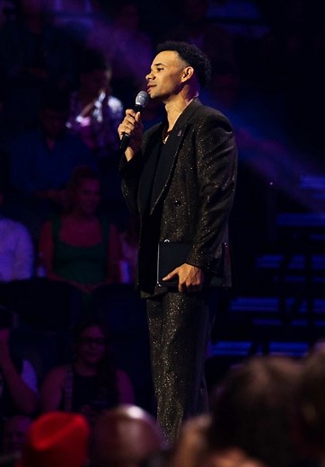 An Award Show Celebrating Jesus at the Dove Awards